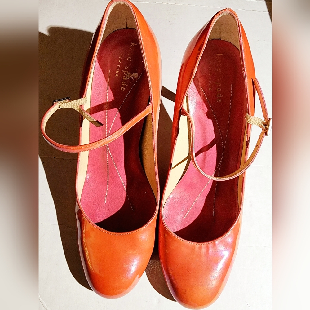 Size 7 Iridescent Coral Kate Spade patent leather Mary Jane 3  half inch heels